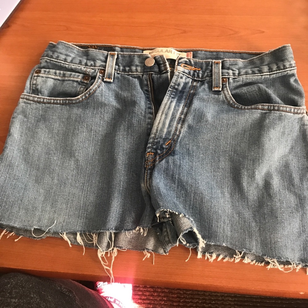 Levi Denim - Picture 2 of 2